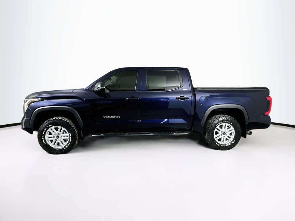 Toyota Tundra SR5 2024