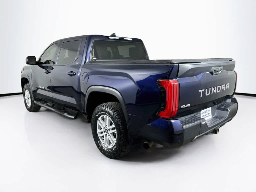 Toyota Tundra SR5 2024