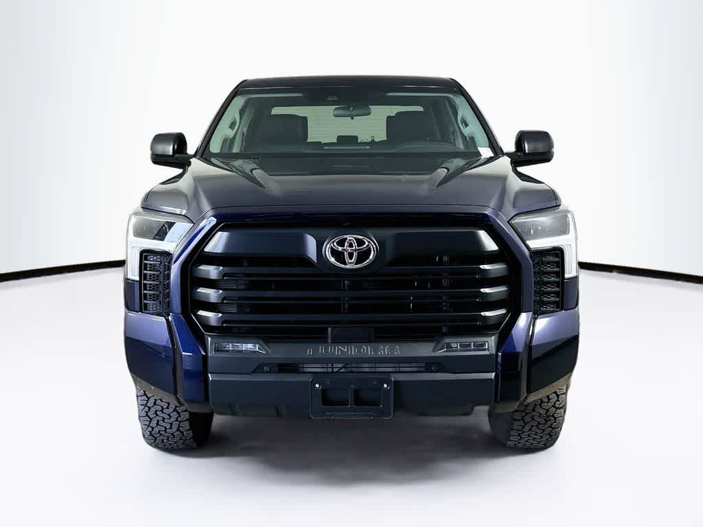 Toyota Tundra SR5 2024