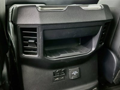 Toyota Tundra SR5 2025