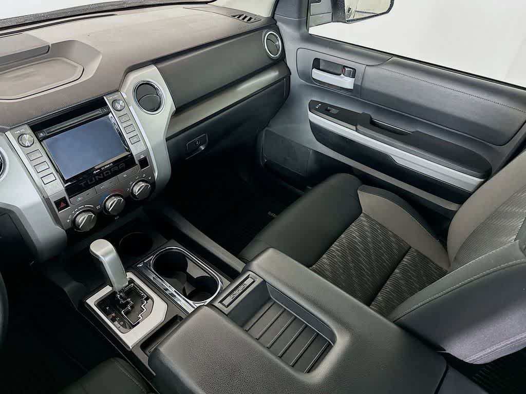 Toyota Tundra SR5 2019