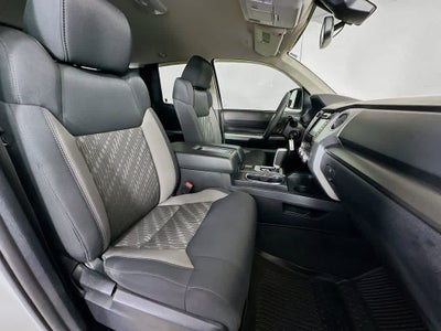 Toyota Tundra SR5 2019