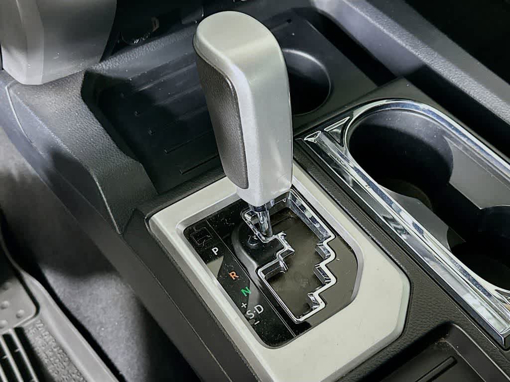 Toyota Tundra SR5 2019