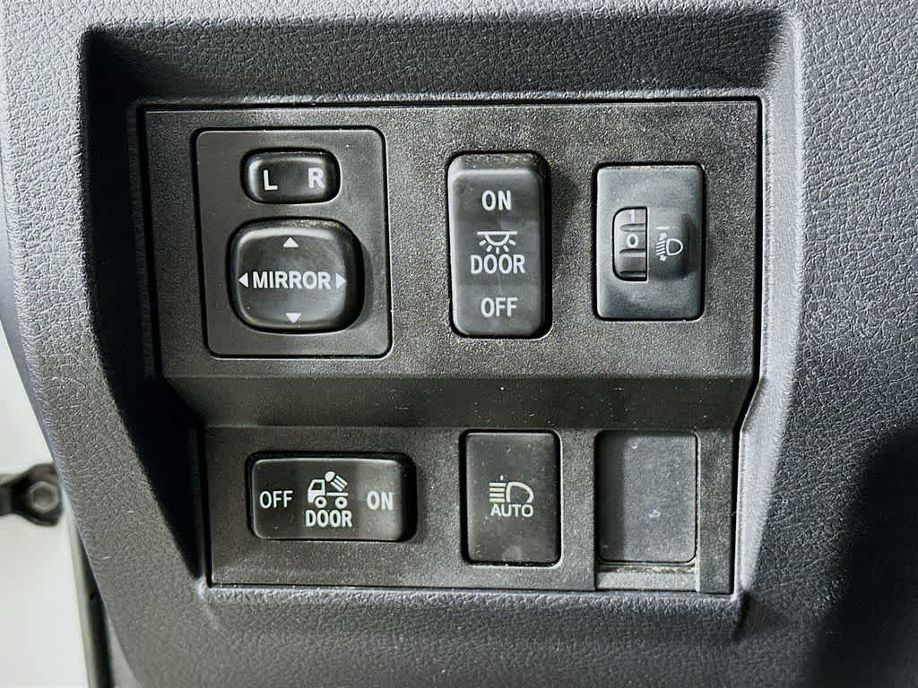 Toyota Tundra SR5 2019