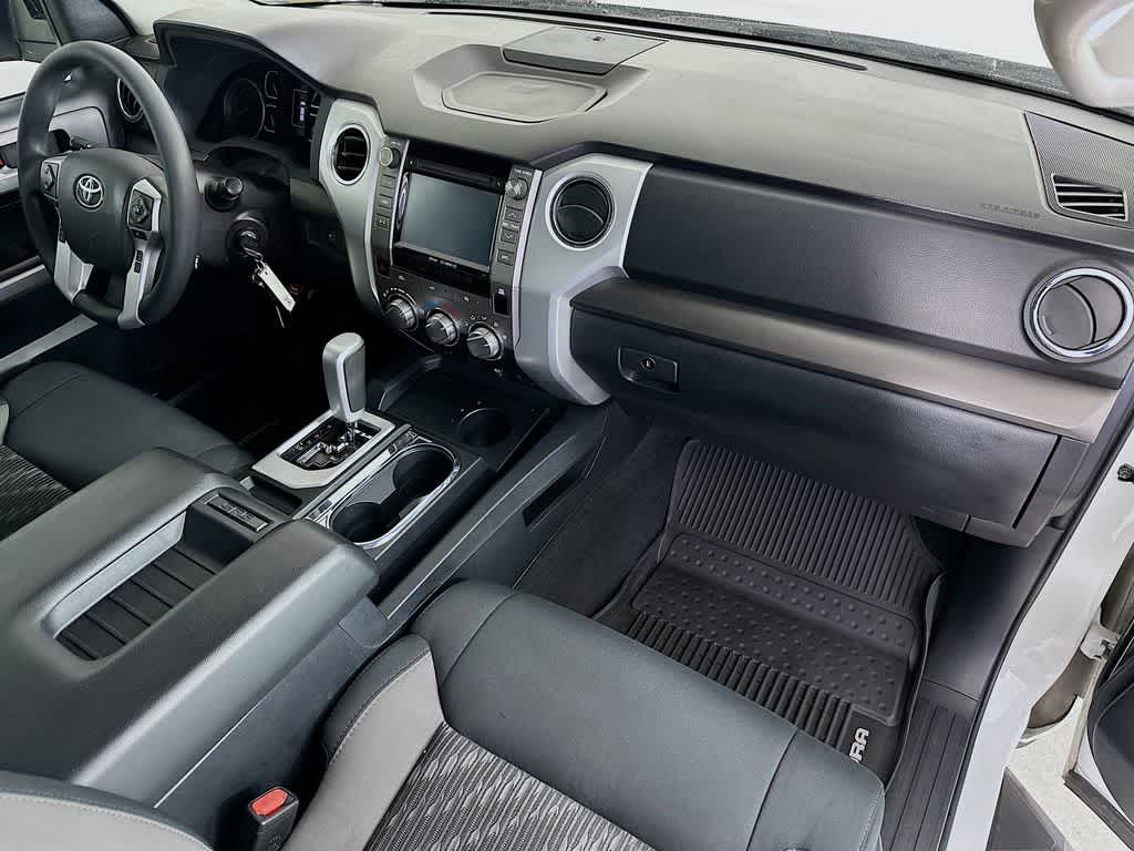 Toyota Tundra SR5 2019