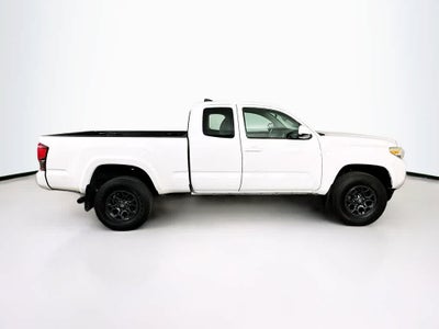 Toyota Tacoma SR 2018