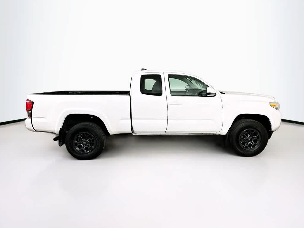 Toyota Tacoma SR 2018