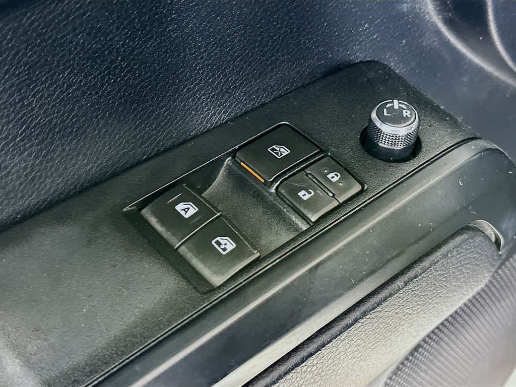 Toyota Tacoma SR 2018