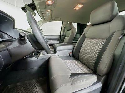 Toyota Tundra Base 2020