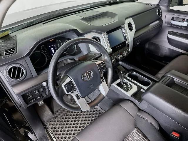 Toyota Tundra Base 2020