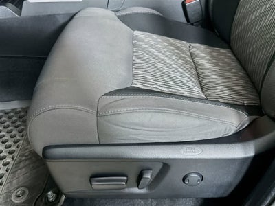 Toyota Tundra Base 2020