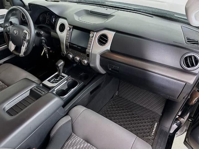 Toyota Tundra Base 2020