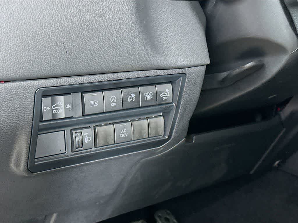Toyota Tundra Limited 2024