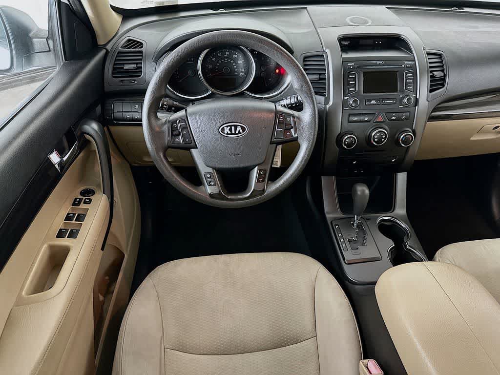 Kia Sorento LX 2013