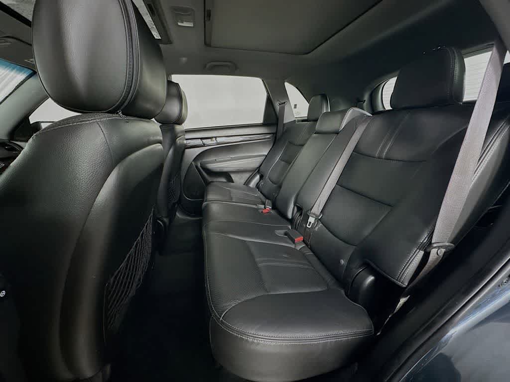 Kia Sorento EX 2011