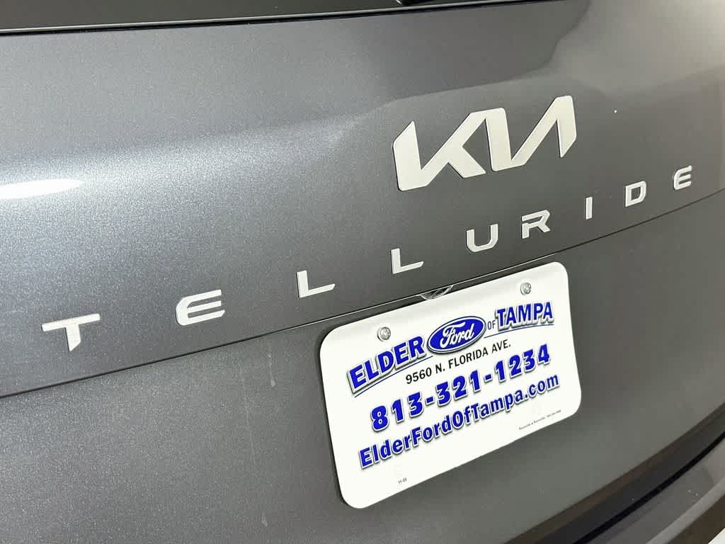 Kia Telluride EX 2024