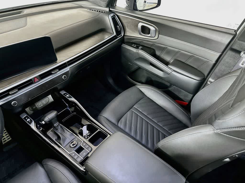 Kia Sorento X-Line SX Prestige 2025