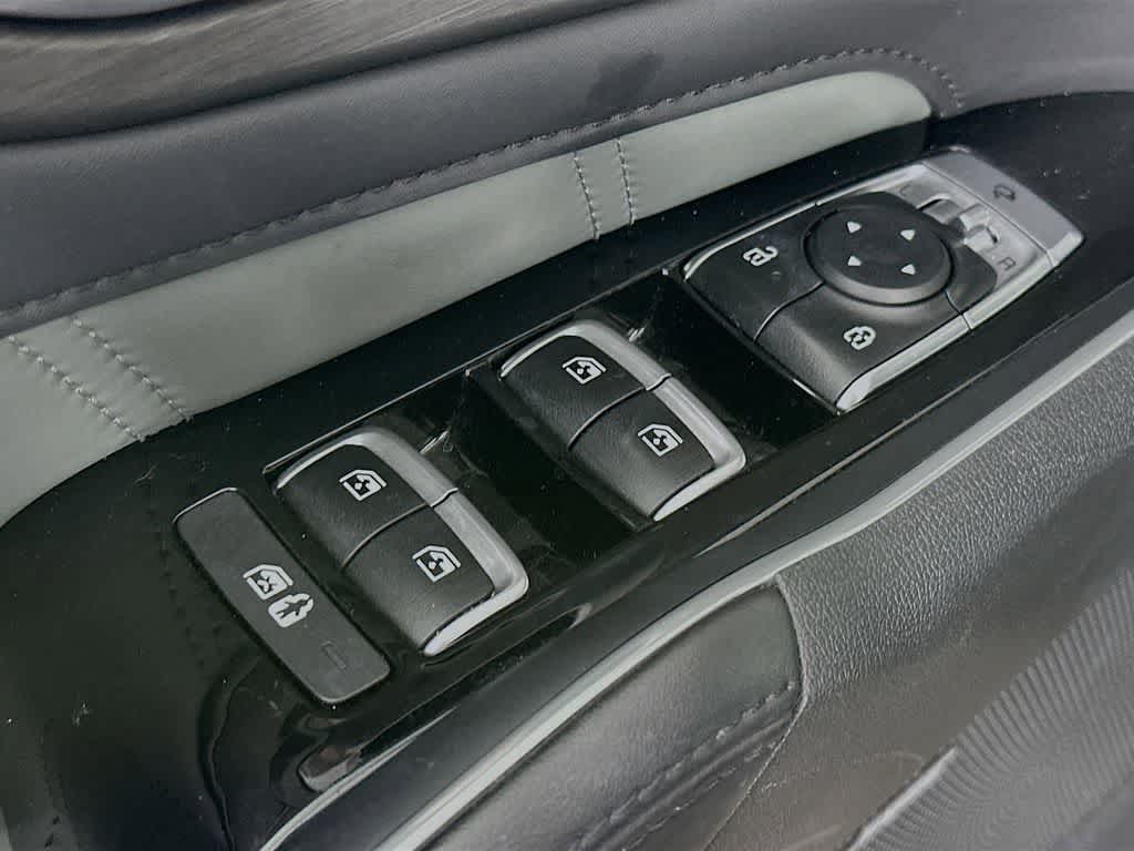 Kia Sorento X-Line SX Prestige 2025