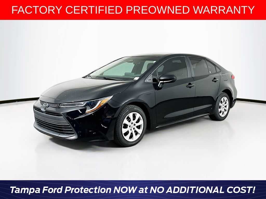 Toyota Corolla LE 2024