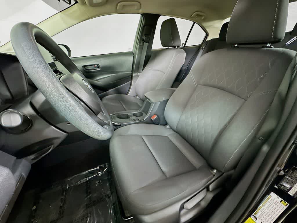 Toyota Corolla LE 2024