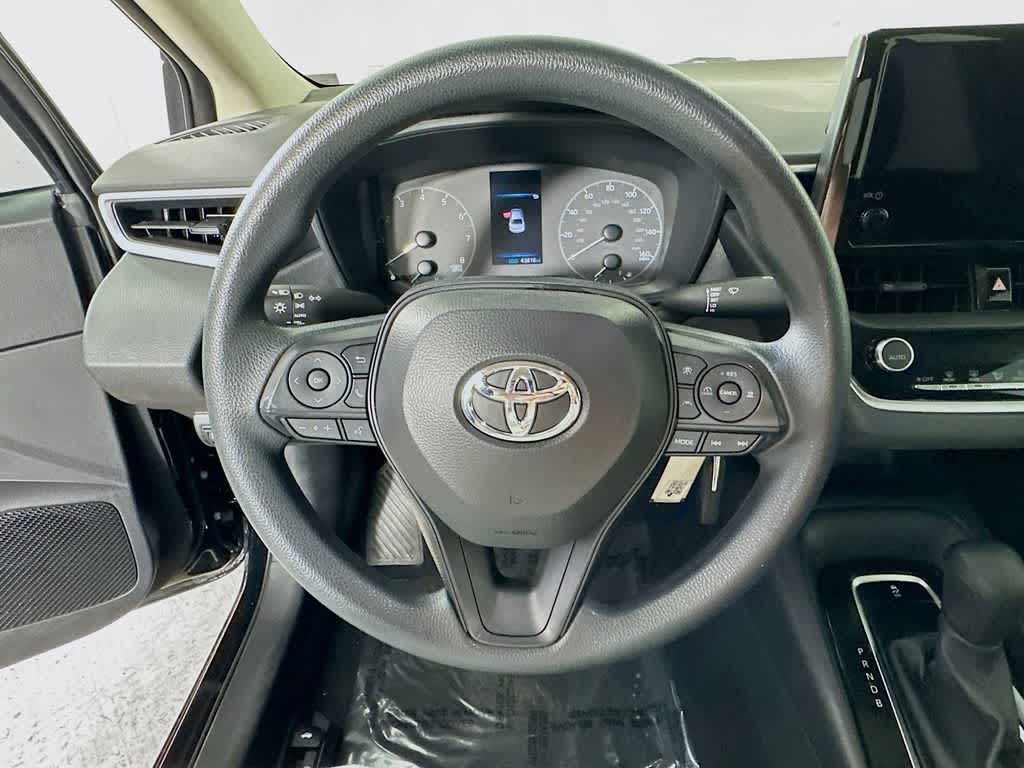 Toyota Corolla LE 2024