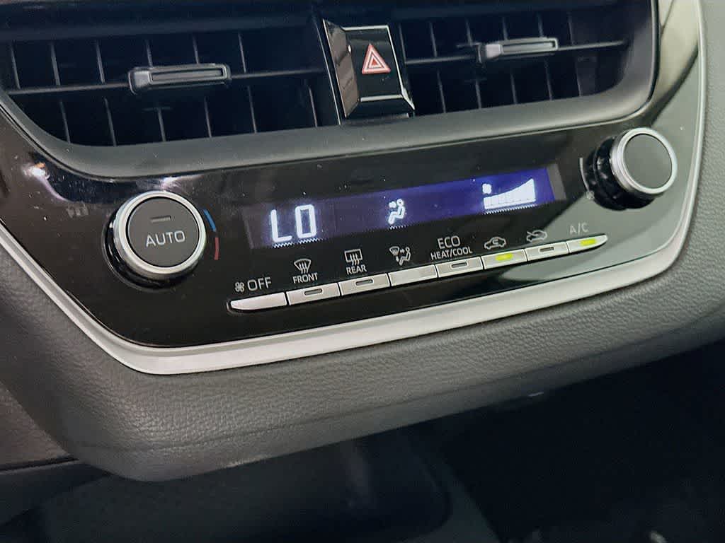 Toyota Corolla LE 2024