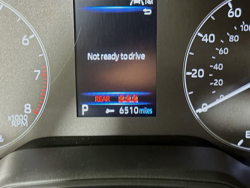 Toyota Corolla LE 2024