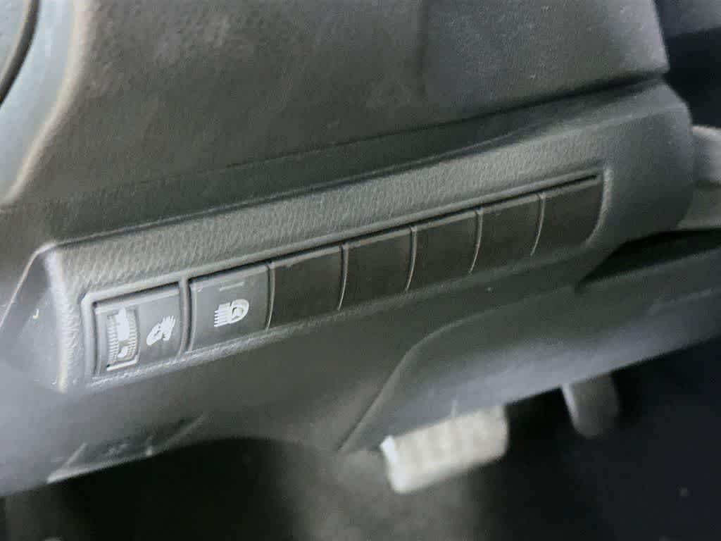 Toyota Corolla LE 2024