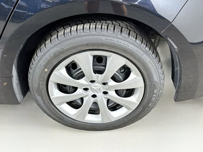 Toyota Corolla LE 2024