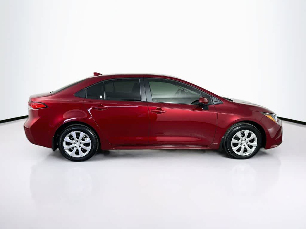 Toyota Corolla LE 2026