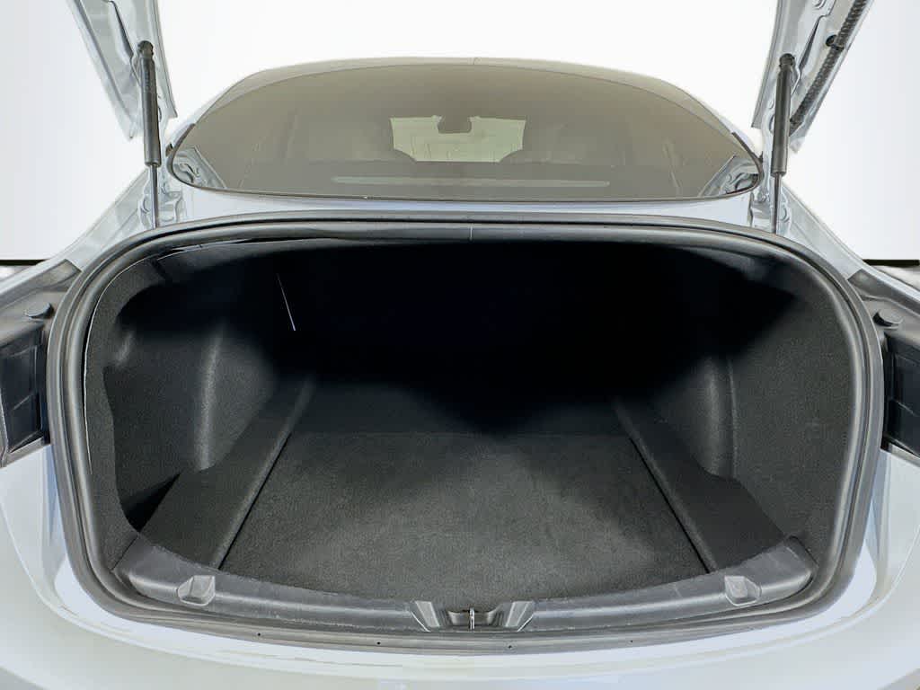 Tesla Model 3 Base 2020