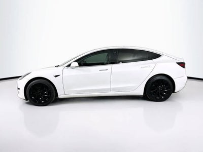 Tesla Model 3 Base 2020