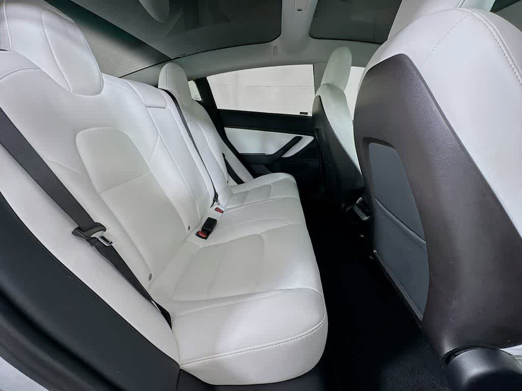 Tesla Model 3 Base 2020