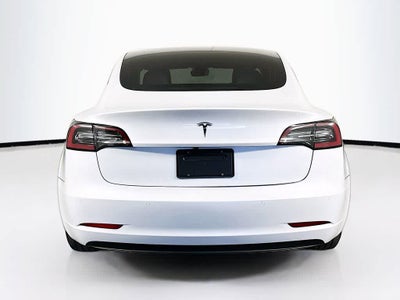 Tesla Model 3 Base 2020
