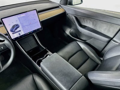 Tesla Model Y Long Range 2021