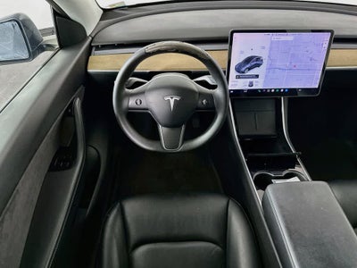 Tesla Model Y Long Range 2021