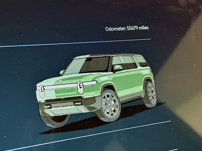2025 Rivian R1S Base