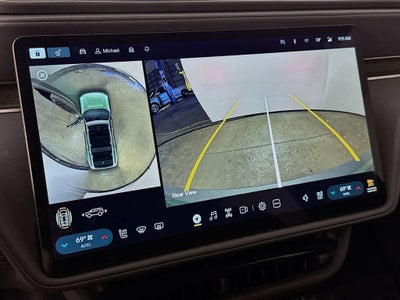 2025 Rivian R1S Base