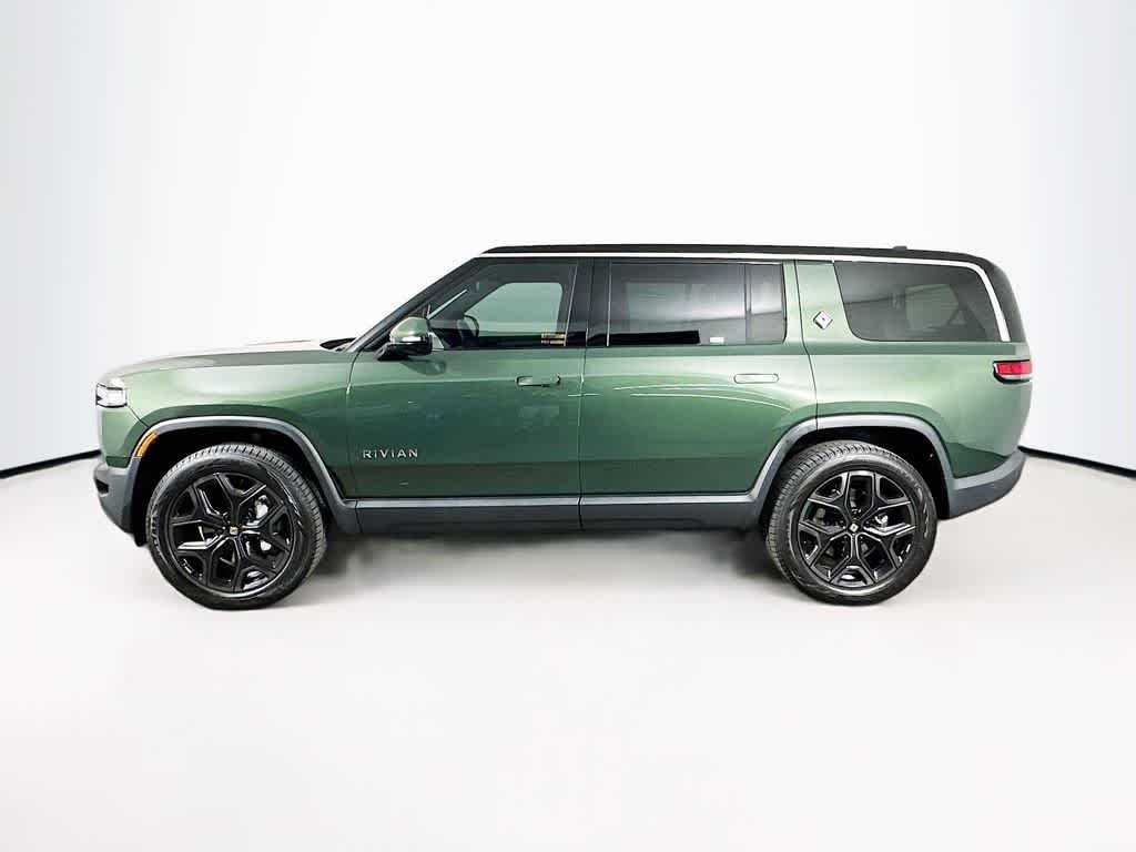 2025 Rivian R1S Base
