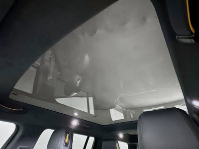 2025 Rivian R1S Base