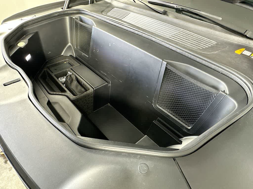 2025 Rivian R1S Base