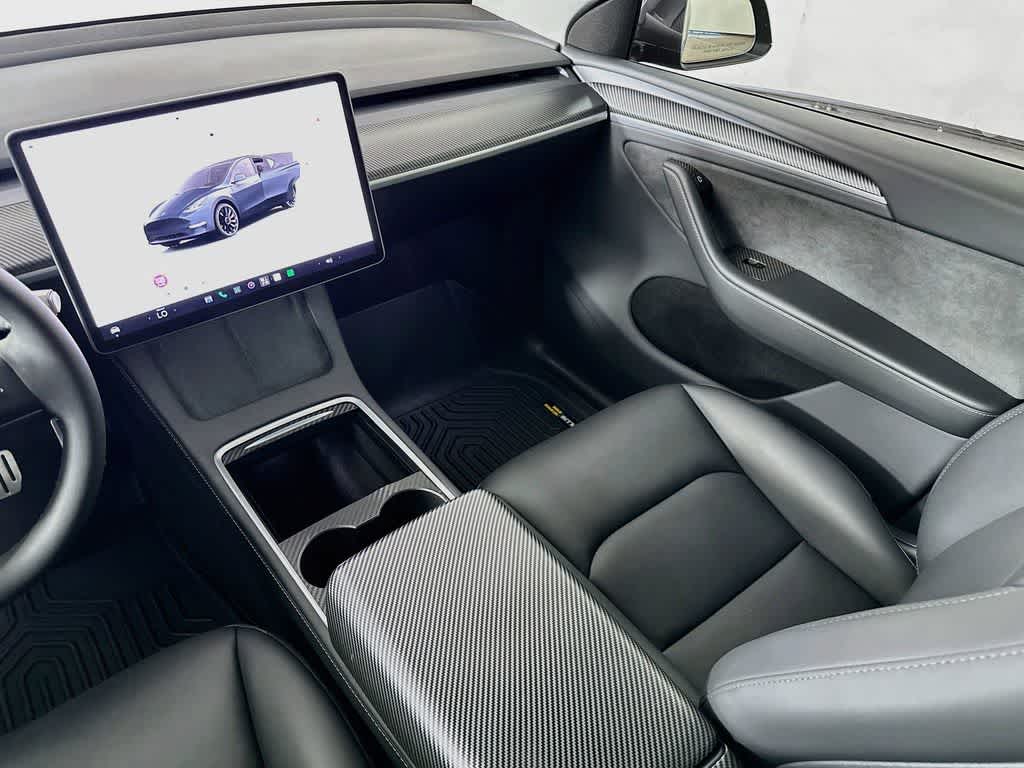 Tesla Model Y Performance 2025