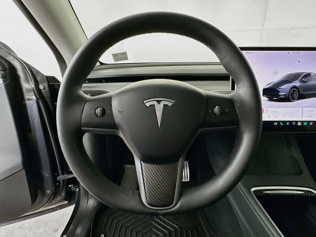 Tesla Model Y Performance 2025
