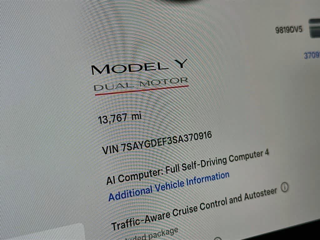 Tesla Model Y Performance 2025