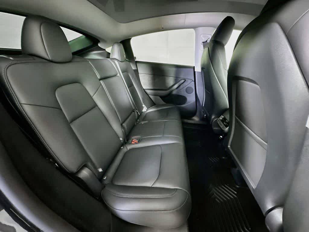 Tesla Model Y Performance 2025