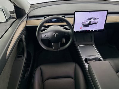 Tesla Model Y Performance 2024