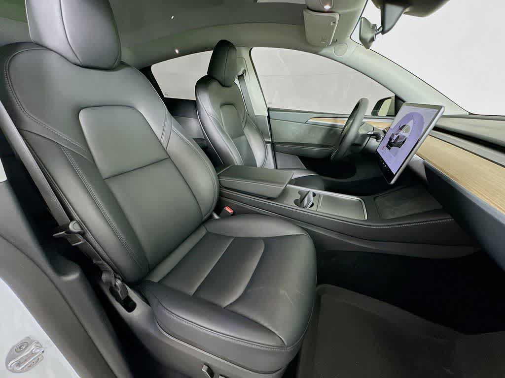 Tesla Model Y Performance 2024