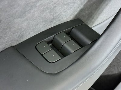 Tesla Model Y Performance 2024