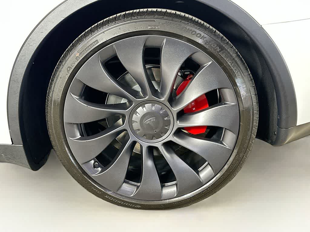 Tesla Model Y Performance 2024