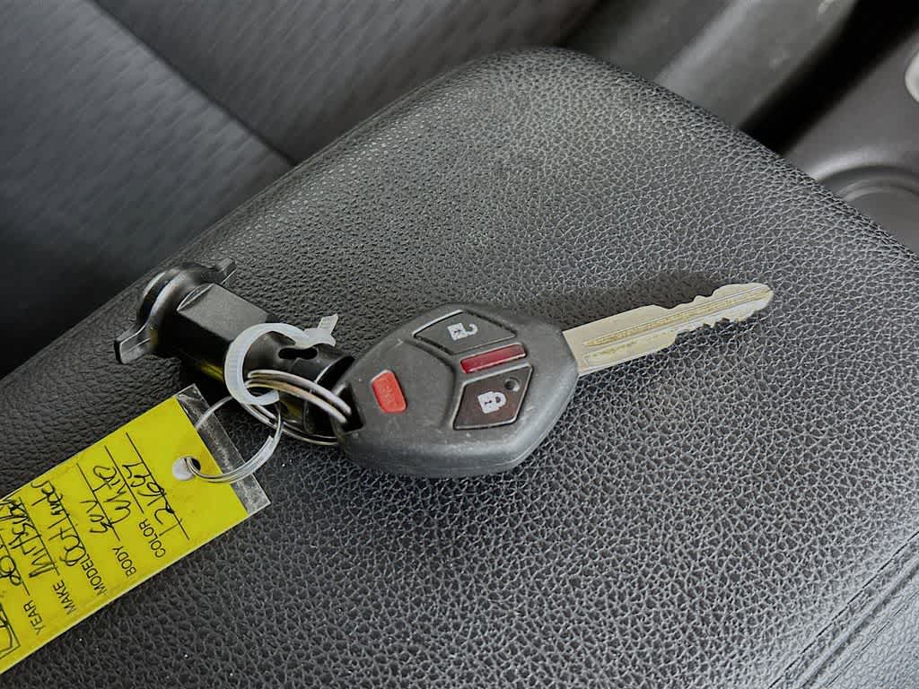 Mitsubishi Outlander ES 2014